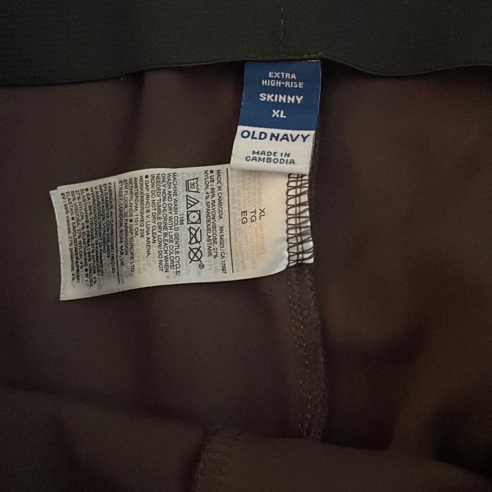 Old Navy Extra High Rise Elastic Band Pants Size XL - Picture 5 of 7